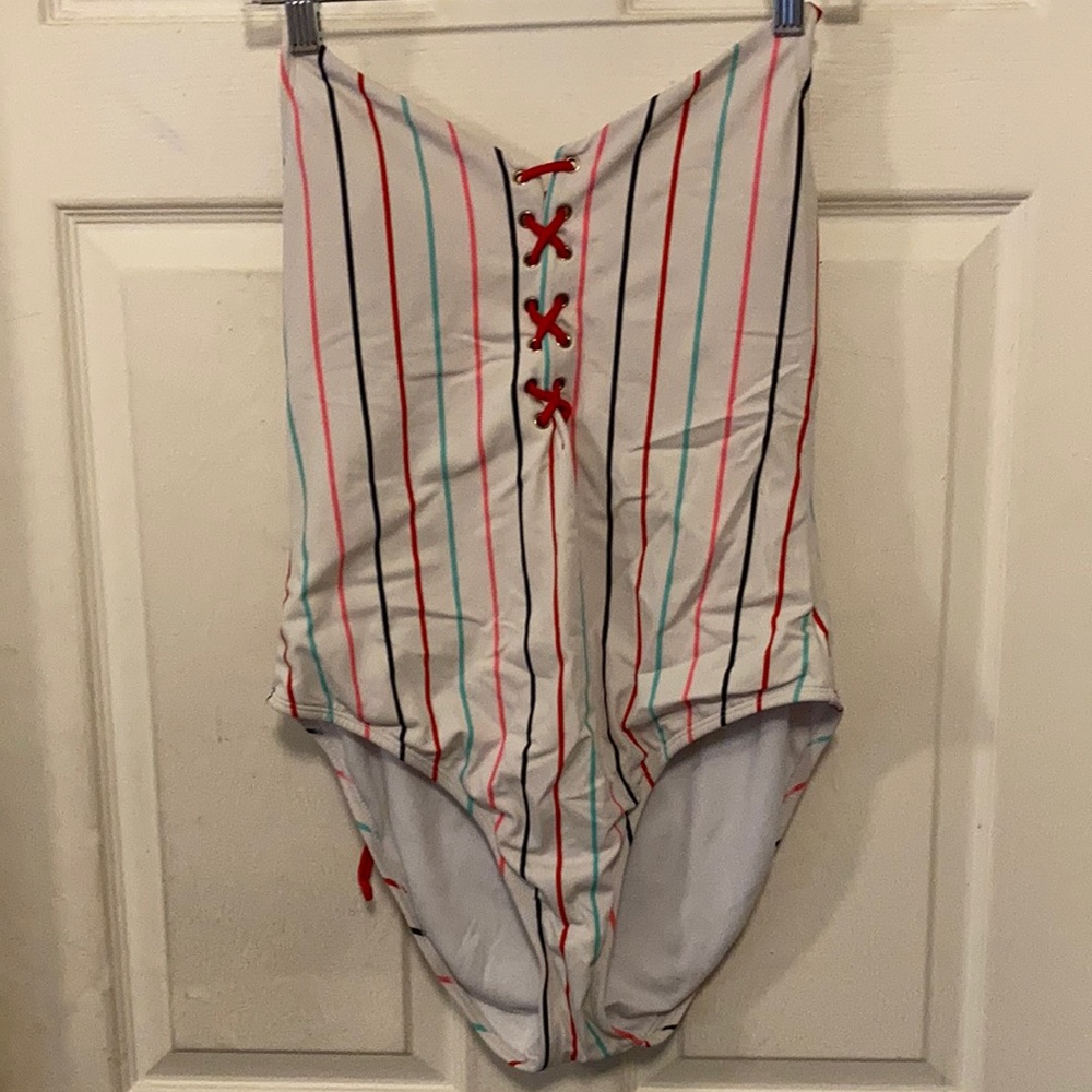 cute striped bathing suit!
